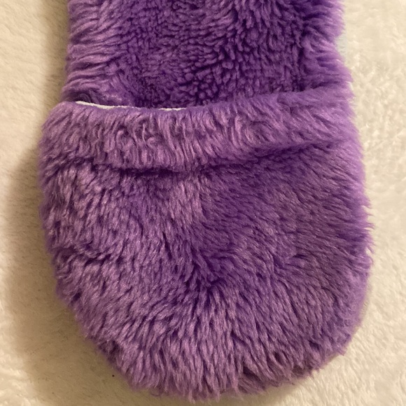 Hat - Picture 2 of 3